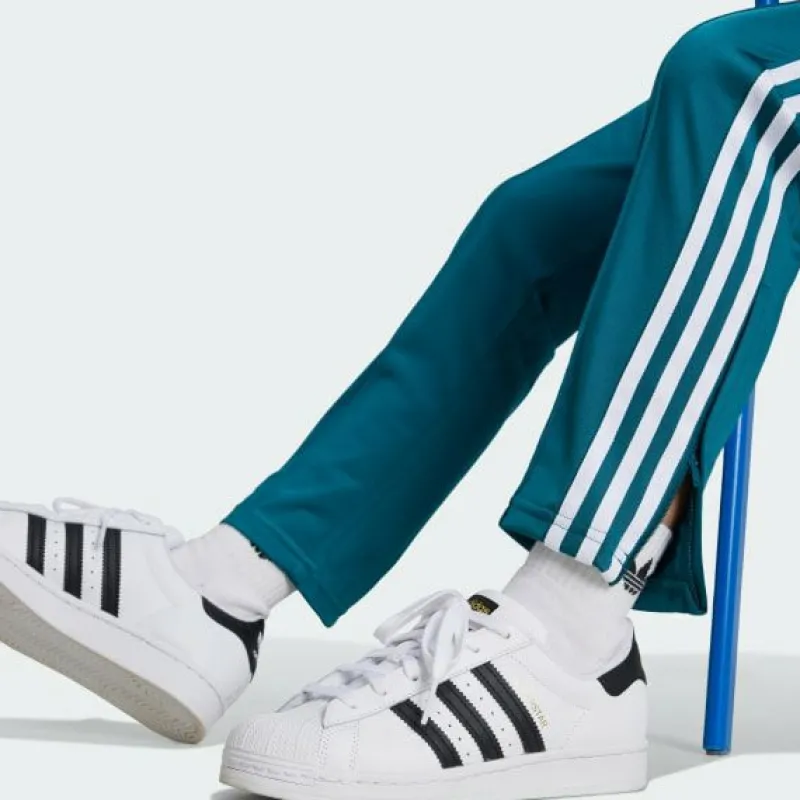 adicolor_sst_open_hem_sli_5.webp Kids adidas Adicolor SST Open Hem Slim Track Pants Kids