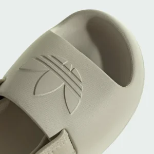 Kids/BOY adidas Adifom Adilette Slides Kids