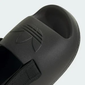Kids/BOY adidas Adifom Adilette Slides Kids