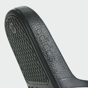 Kids/BOY adidas Adilette Aqua Slides