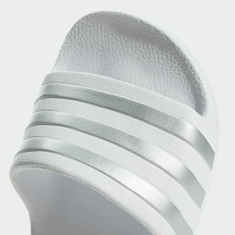 adilette_aqua_slides_19-1.webp Kids/BOY adidas Adilette Aqua Slides