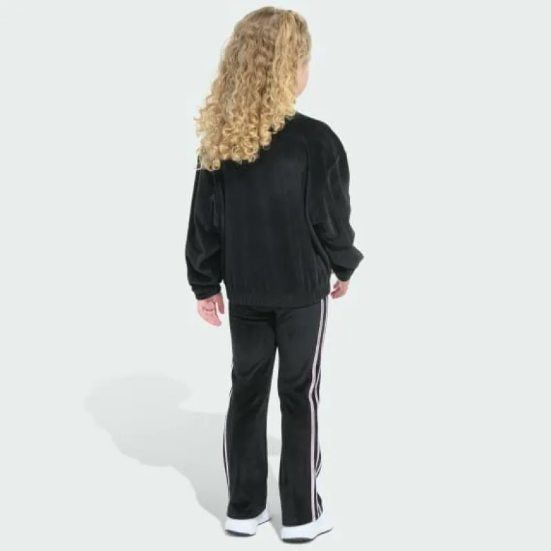 long_sleeve_crewneck_velo_1-1.webp Kids adidas Long Sleeve Crewneck Velour Set Kids