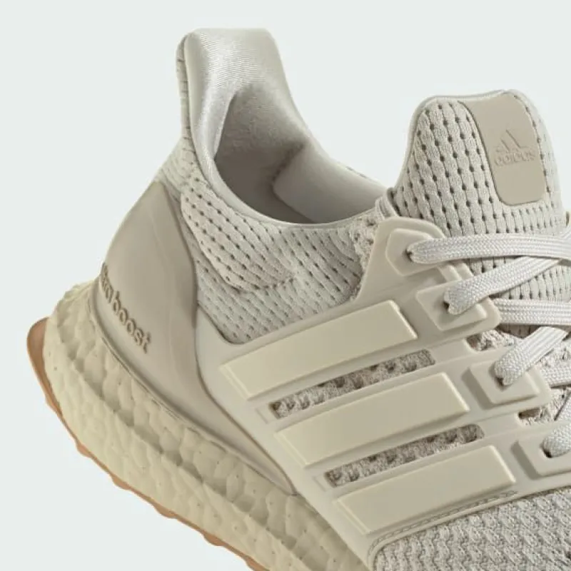 ultraboost__shoes_8-23.webp adidas Ultraboost 1.0 Shoes